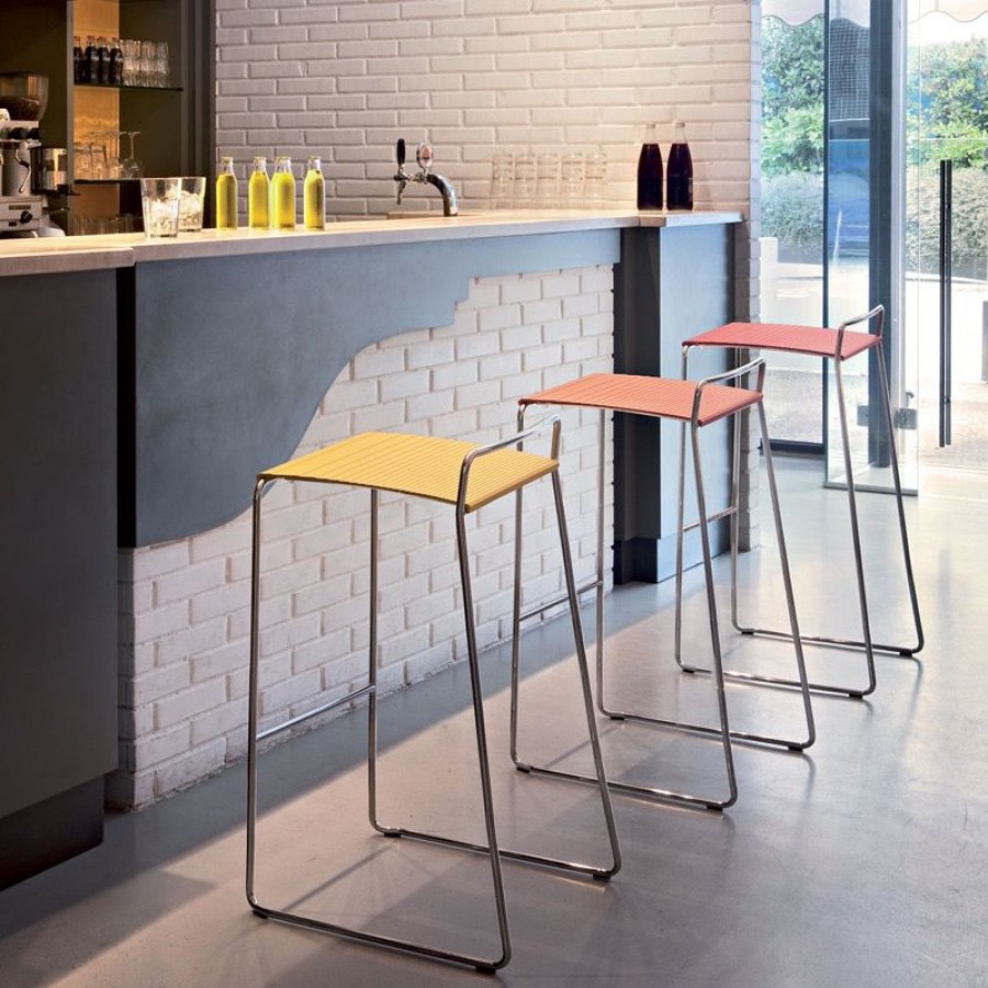 Scaun pentru bar Alma Design, Estrosa